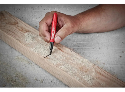 Caneta Ponta Fina Preta Inkzall 48-22-3100 Milwaukee