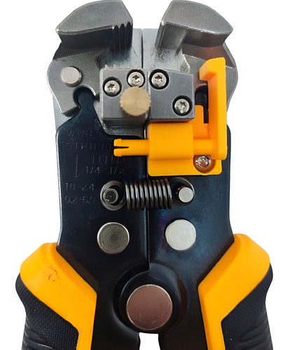 Alicate Automatico 3 Em 1 Eletricista Ingco 8.1/4 Hwsp102418