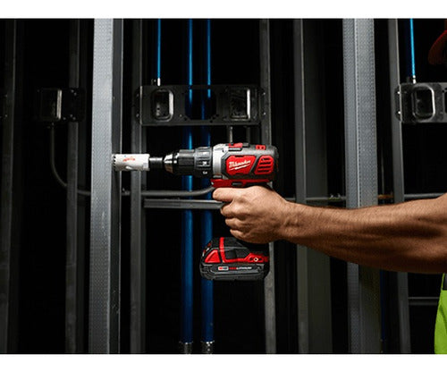 Parafusadeira Furadeira C/ Impacto 1/2 2607159 18v Milwaukee